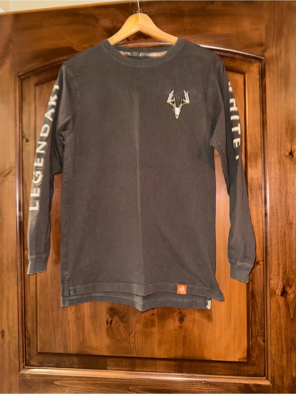 Legendary Whitetails Long Sleeve Graphic Tee – Size Small